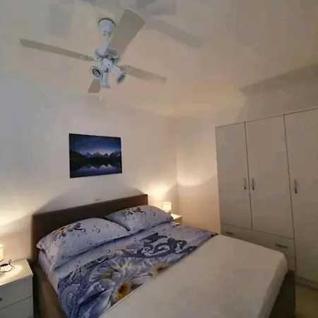 Beautiful 2-bed In Okrug Gornji * Trogir