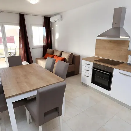 Lejlighed Beautiful 2-bed In Okrug Gornji Trogir